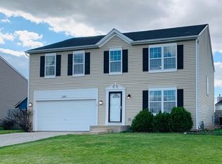 2261 Summerfield St, Bourbonnais, IL 60914