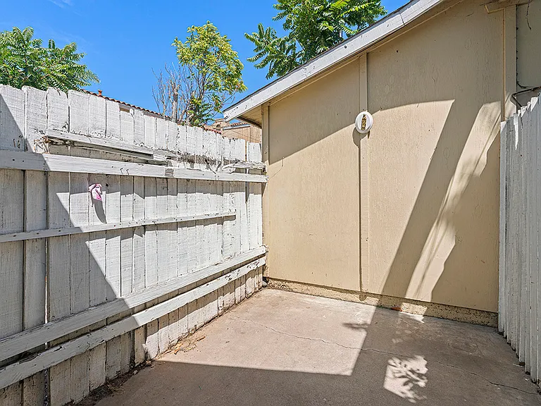 5618 Riley St — Photo 14
