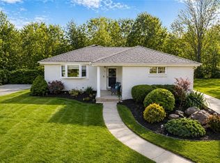 9513 Saratoga Dr, Pittsburgh, PA 15237
