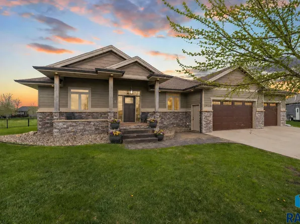 7812 S Tuscan Club Cir, Sioux Falls, SD 57108
