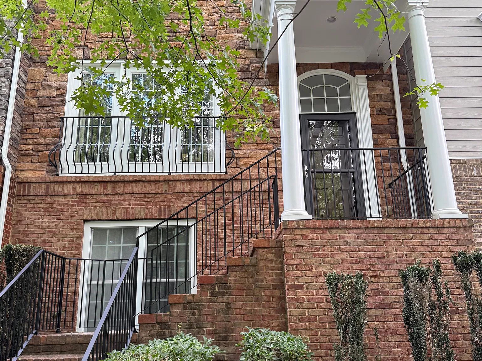 3 bed, 1831 sqft, $3,500 — Photo 1