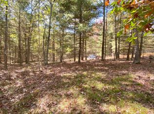 10 Ridgewood Ct, Lackawaxen, PA 18435