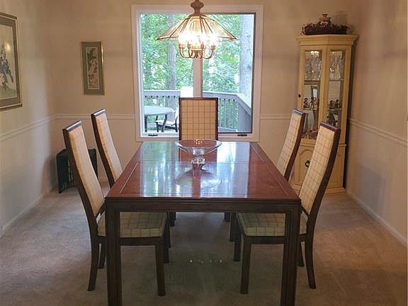 5th image of 9277 Canterbury Ln