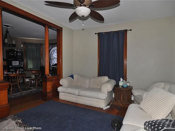 4th image of 189 Sutton Ave