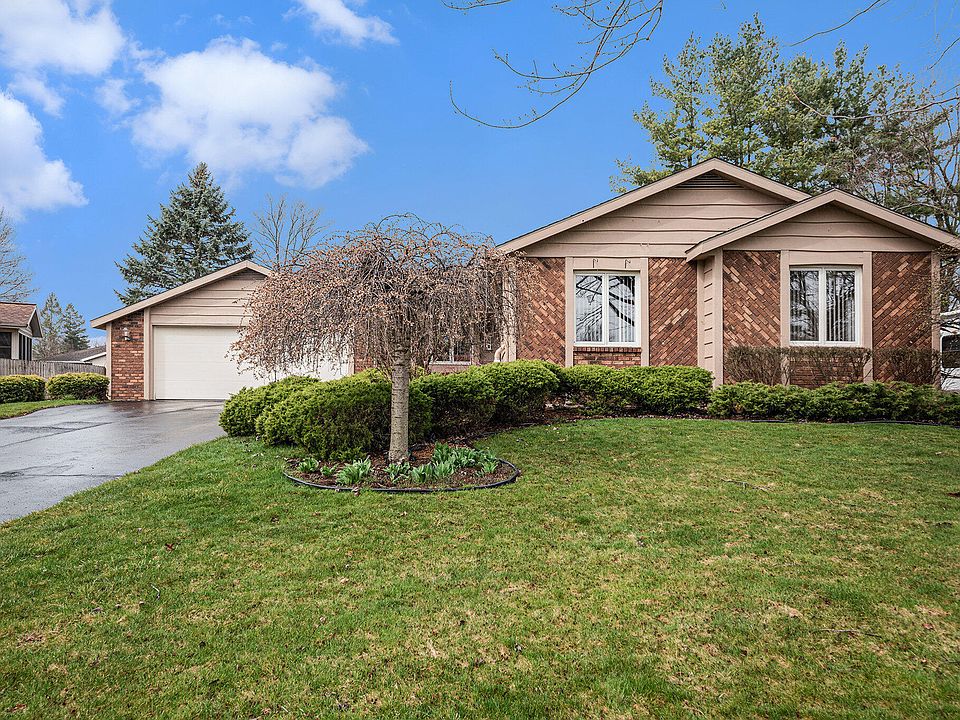 1st image of 3753 Oskalossa Dr SW