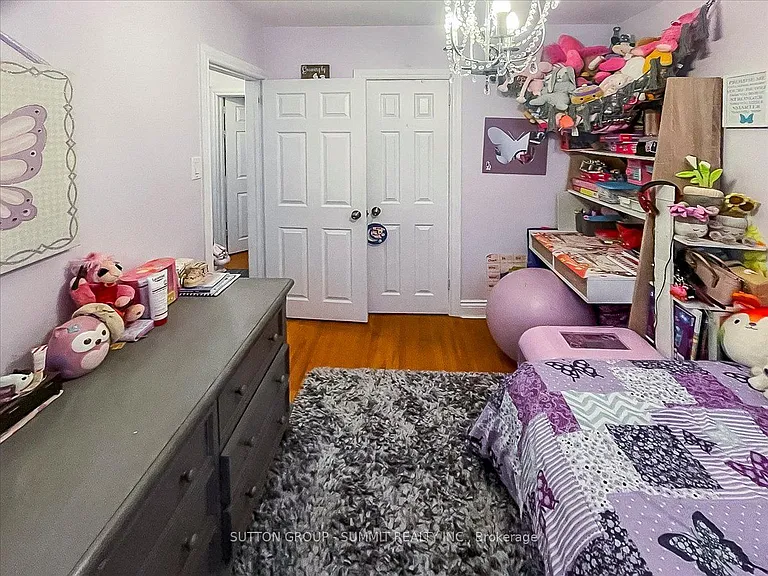 9 Grenadier Dr #UPPER — Photo 15