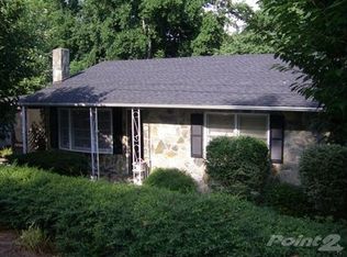 595 Valley St, Marion, NC 28752