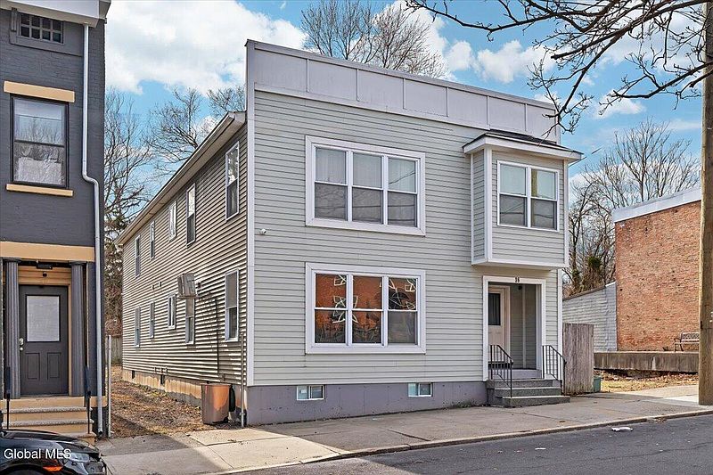 2nd image of 36 2nd Street