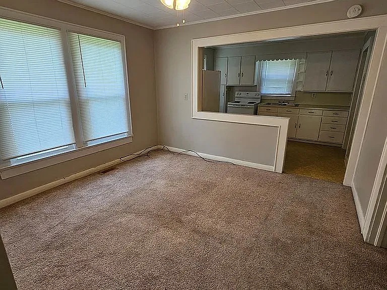 2 bed, 865 sqft, $1,150 — Photo 3