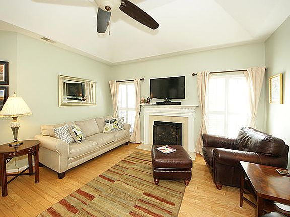 4th image of 2604 Palmetto Hall Blvd