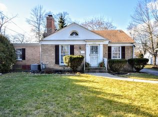 2044 Ash St, Waukegan, IL 60087