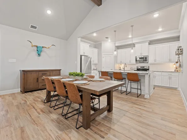 1741 River Bend Rd, Burleson, TX 76028