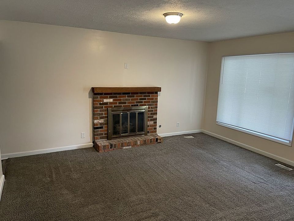 1st image of 3732 Decamp Dr