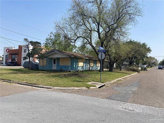 5th image of 109 W Esplanada St