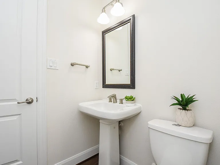 71 Aventura Pl — Photo 36