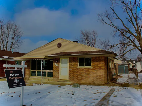 13336 Neely St, Gibraltar, MI 48173