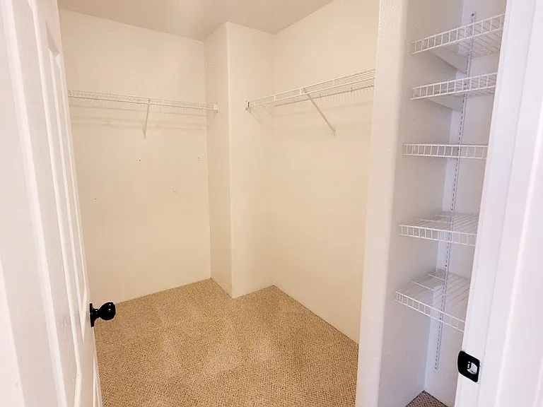 1175 Mokuhano St #G102 — Photo 30