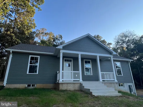 1350 Whitmer Rd, Shenandoah Junction, WV 25442