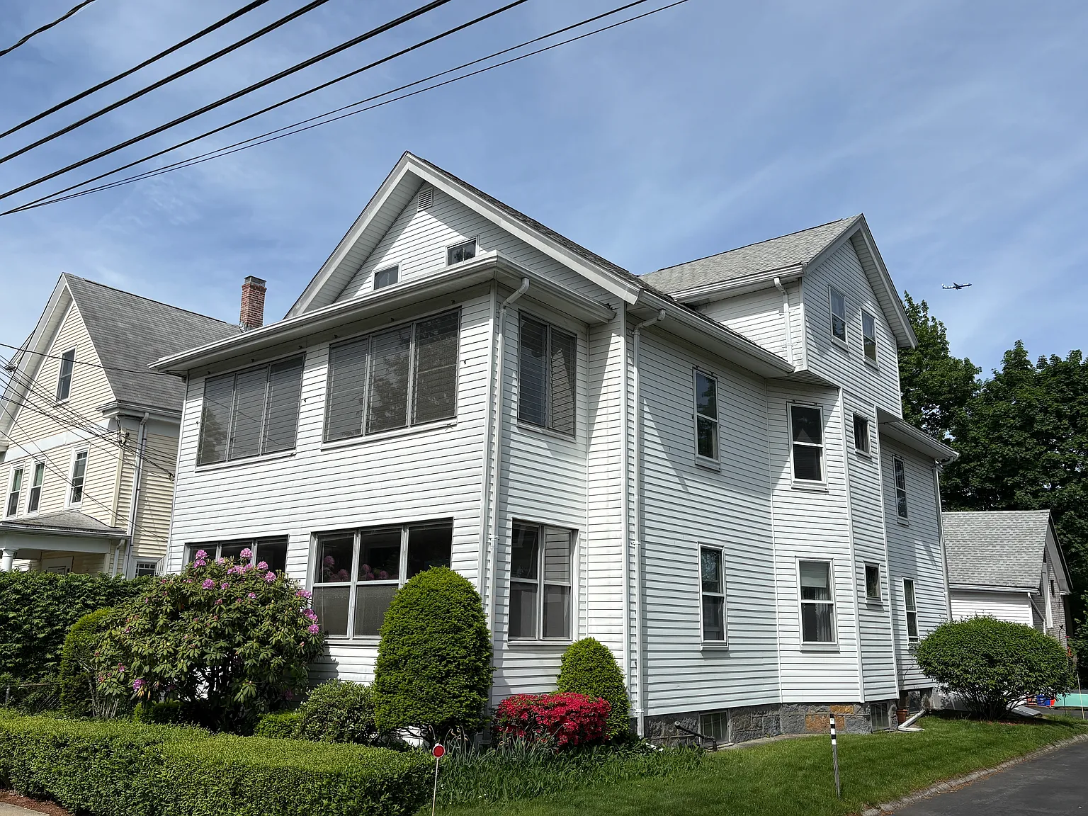 2 bed, 1400 sqft, $3,200 — Photo 1