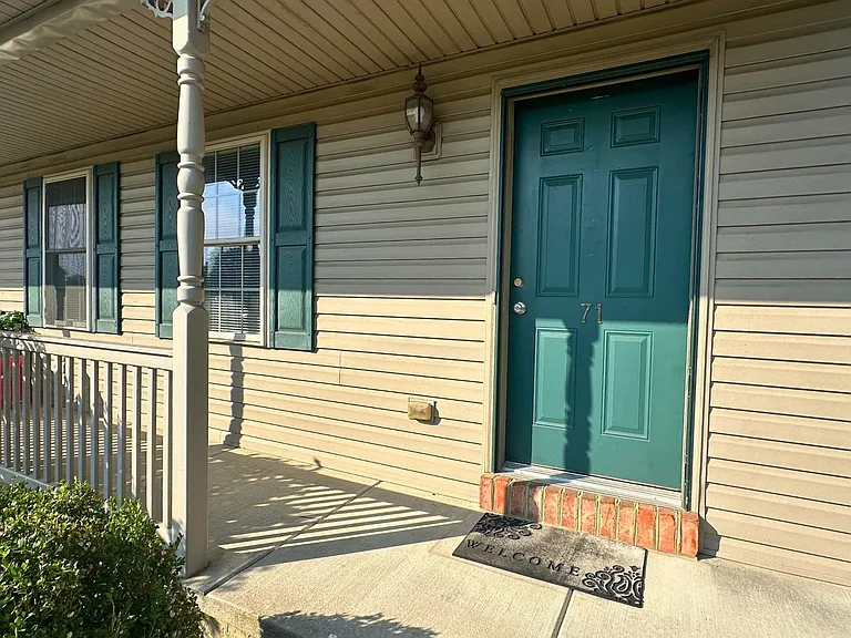 71 Gable Dr — Photo 4
