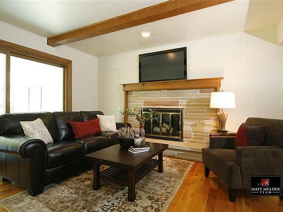 5th image of 7915 N Gleneagle Dr