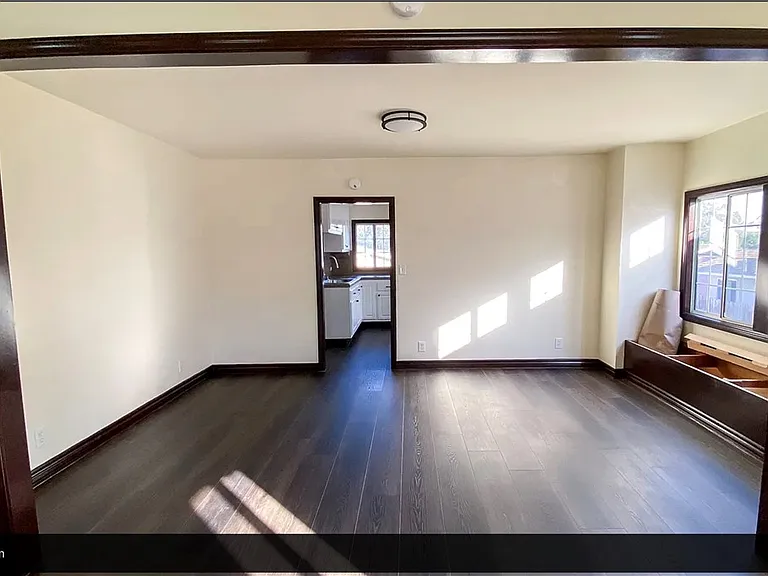 728 S Fresno St — Photo 4