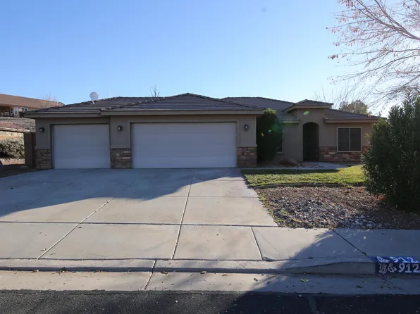 912 N Rolling Hills Rd, Washington, UT 84780