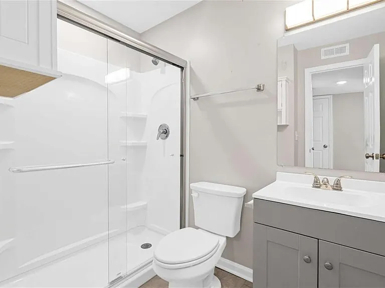 1166 Booth Rd #407 — Photo 11