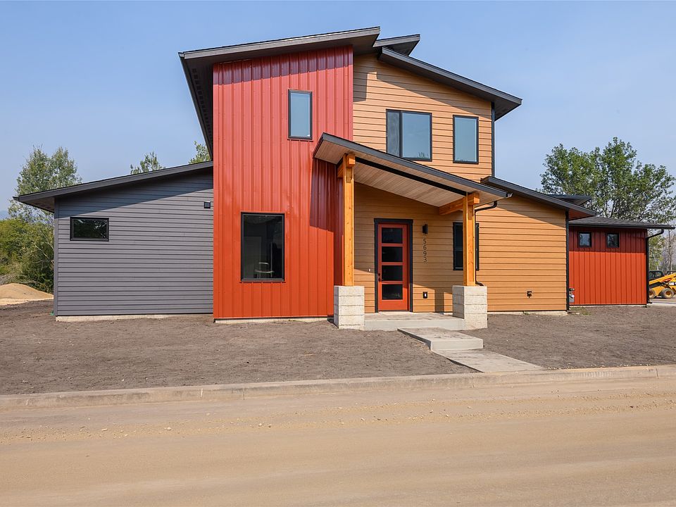 1st image of 5693 Golf Dr