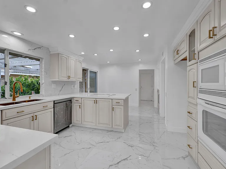 2506 Sapra St — Photo 31