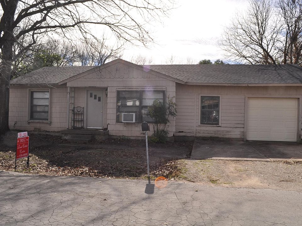 1st image of 108 1/2 Barger Dr