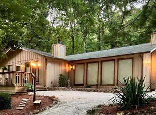 33556 Robinson Rd, Sunrise Beach, MO 65079