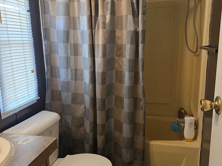 22723 Lazy Stream Dr — Photo 2