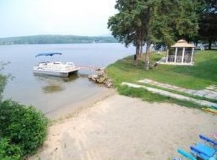 32 Lewis St, Laconia, NH 03246