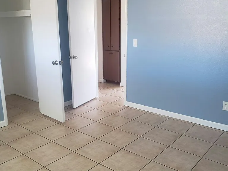1st bedroom