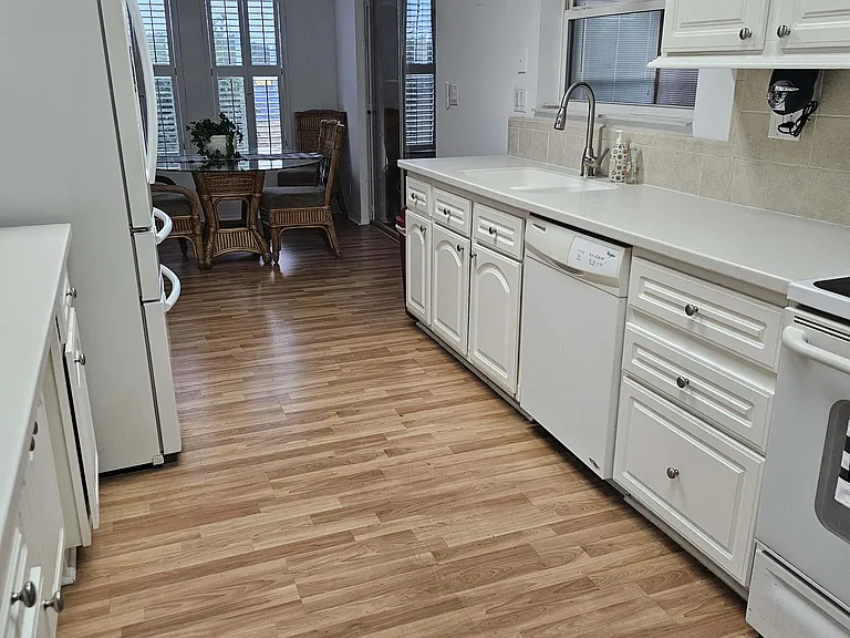 3715 Asbury Dr — Photo 8