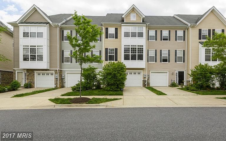 1st image of 156 Moore Dr