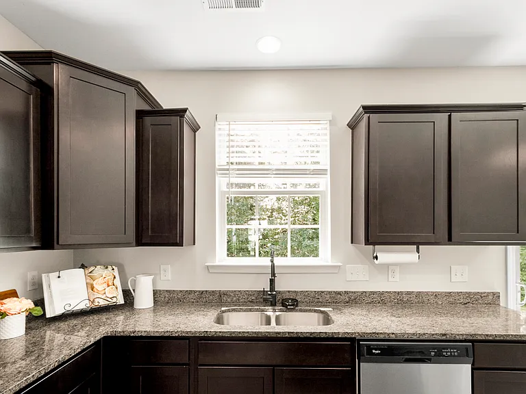 118 Hemlock Green Ln — Photo 13