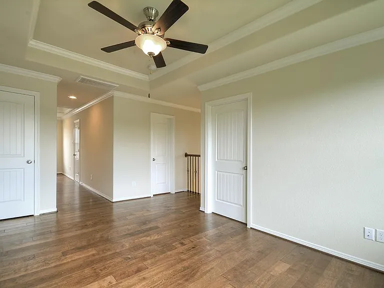 Dartmoor Terrace Dr — Photo 19