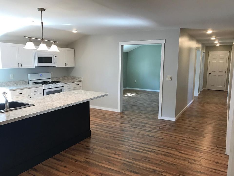 1st image of 6 Hardick Ave APT 4