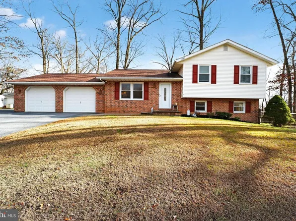 7131 Carmae Rd, Sykesville, MD 21784