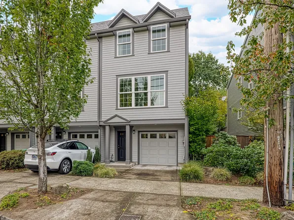 6155 S Virginia Ave, Portland, OR 97239