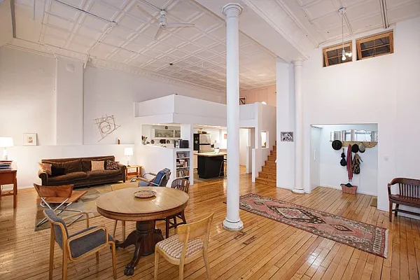 Rented by Optimar International Realty | media 4