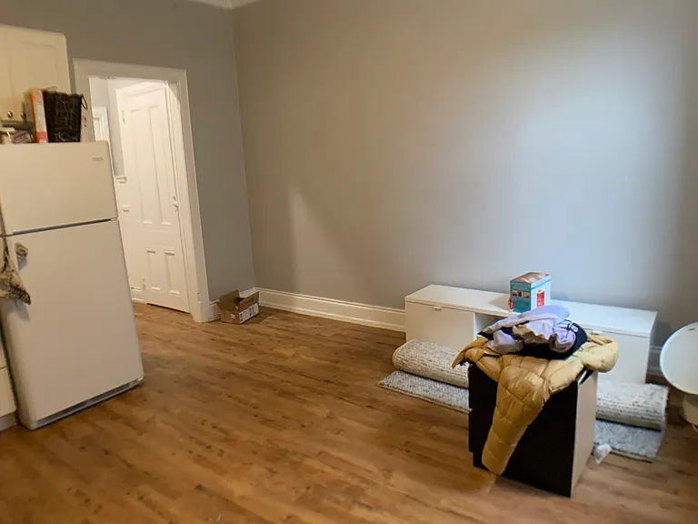 220 S 43rd St #2F — Photo 4