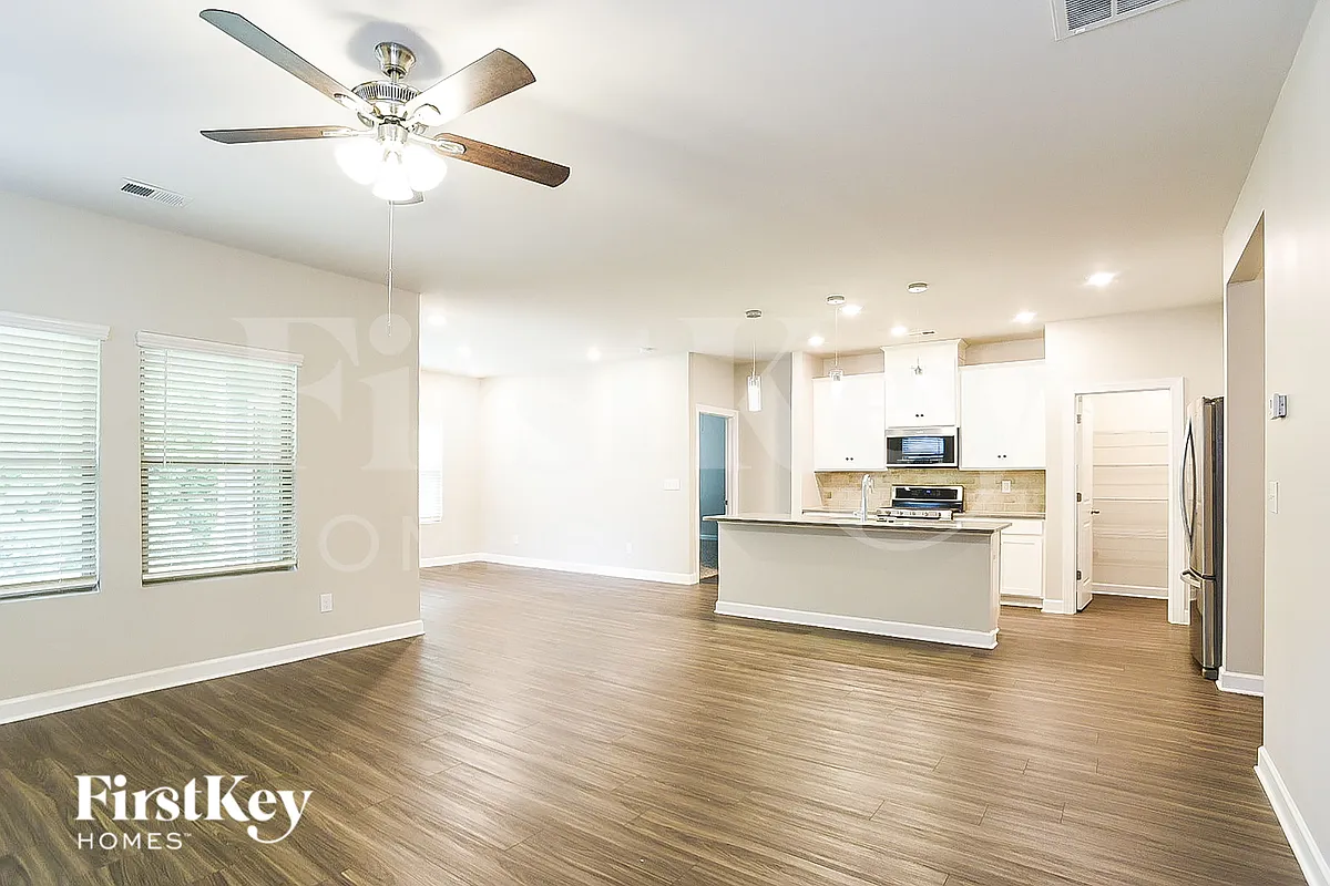 Building Photo - 7510 Porrera St