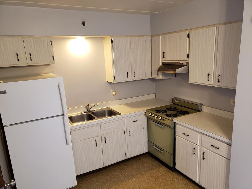 1st image of 1212 N 33rd Ave APT 3C