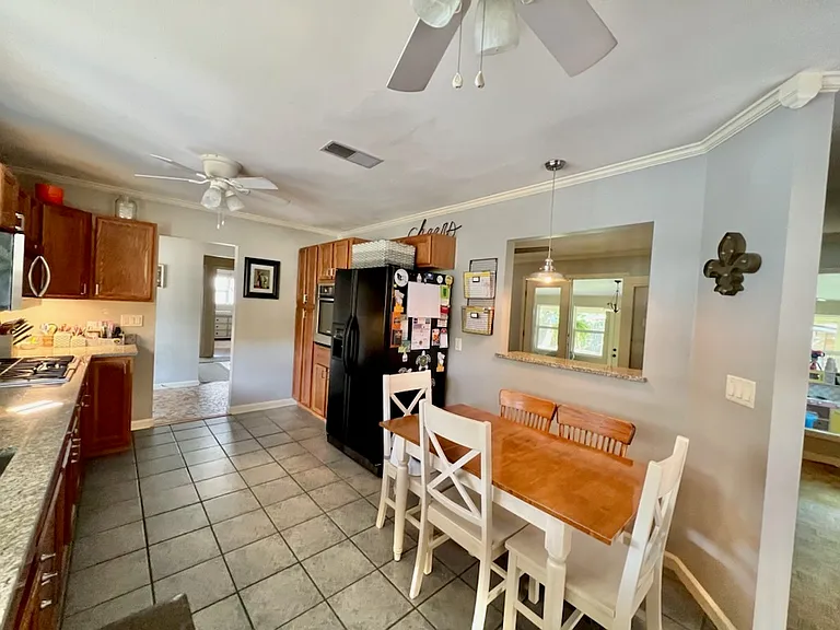 334 Plymouth Ave — Photo 35