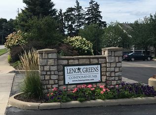 29830 Lenox Dr #226, Westlake, OH 44145