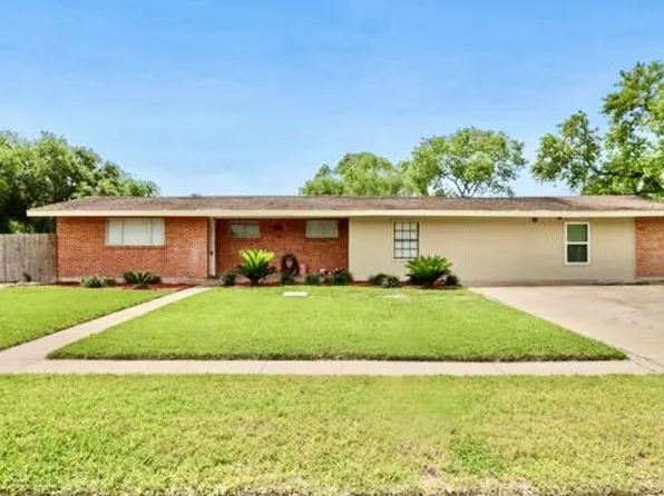 309 W Darrell Wayne Shipp St, Harlingen, TX 78550