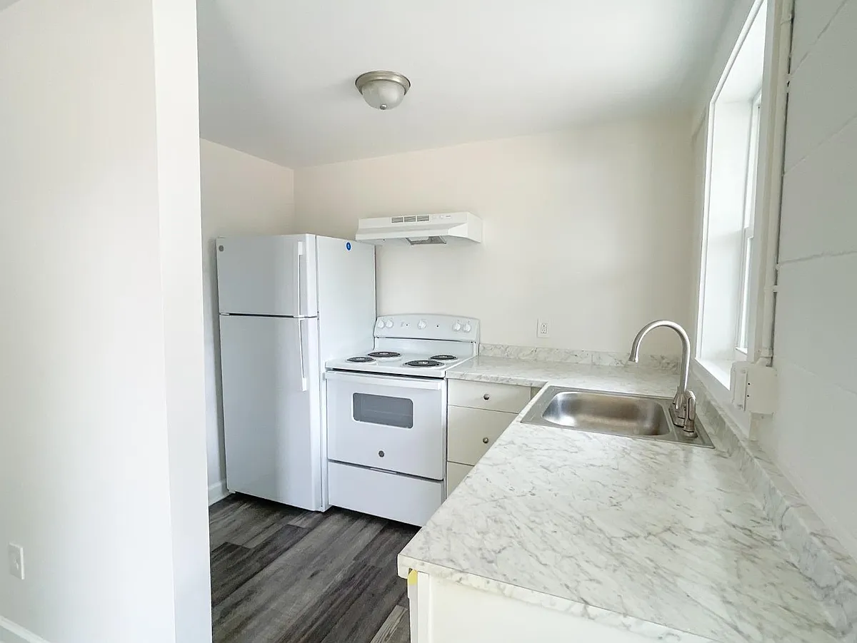 Unit Photo - 3404 White Horse Rd #4